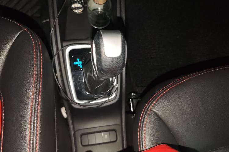 Used Haval H1 2015 1.5L AMT Luxury Model
