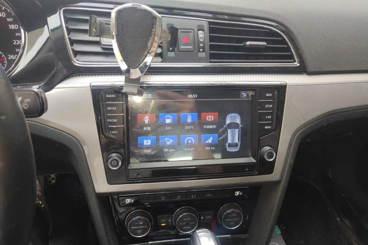 Used Volkswagen Lamando 2017 280TSI DSG Comfort Edition