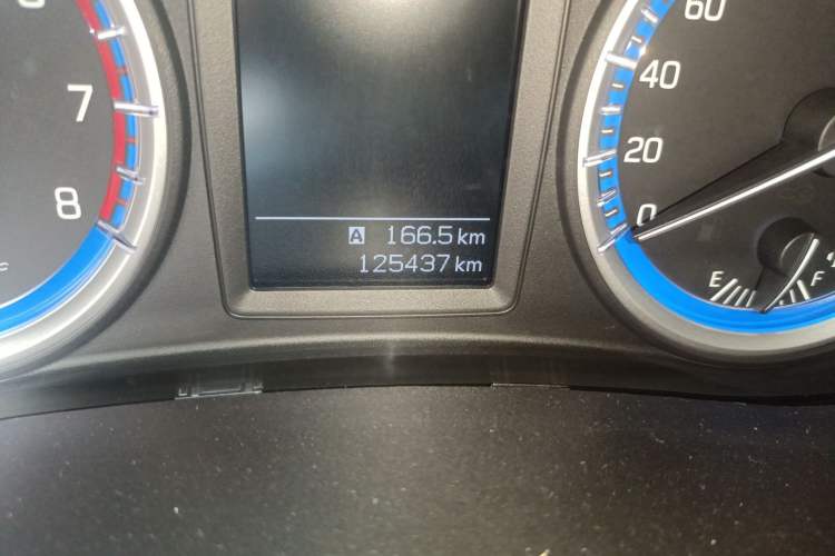 Used Suzuki S-Cross 2014 1.6L Manual Two-Wheel Drive Entry Model