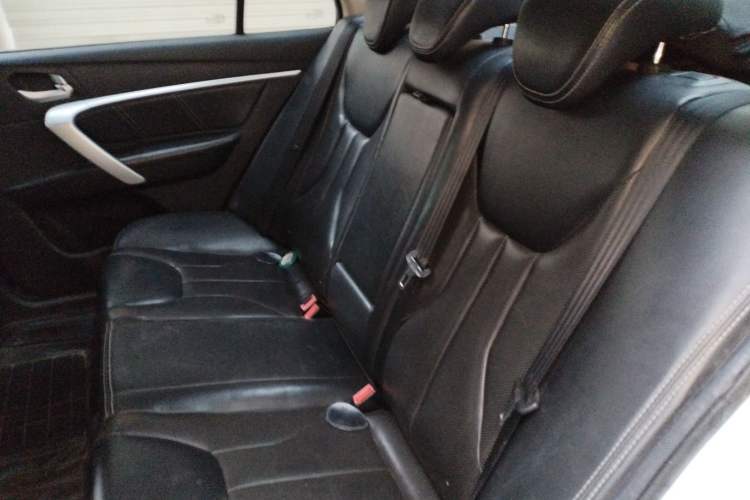 Used Geely Auto Emgrand 2017 Sedan Million Edition 1.5L Manual - Upward Version