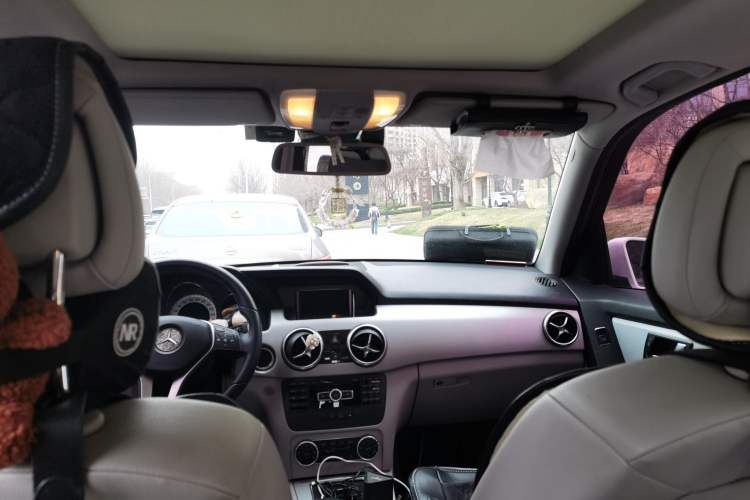 Used Mercedes-Benz GLK-Class 2014 GLK 260 4MATIC Dynamic Model Headliner