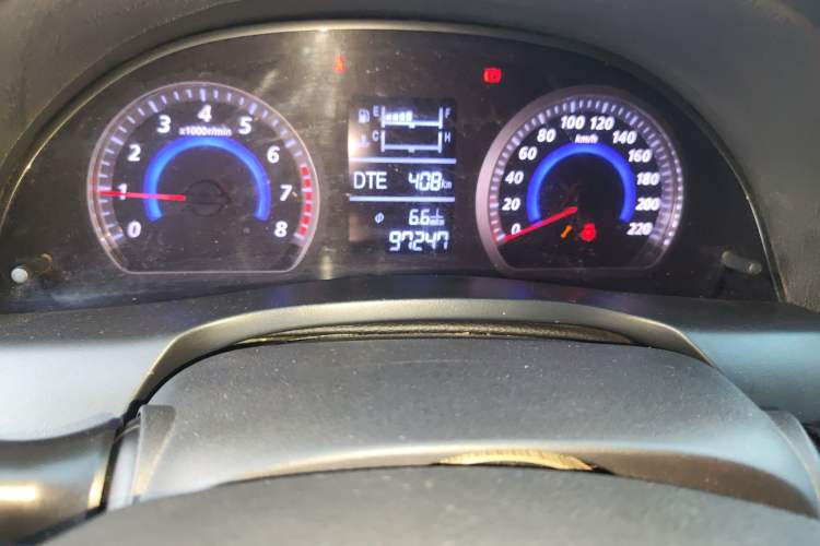 Used Zotye Z300 2014 1.5L Urban Edition Manual Luxury Model
