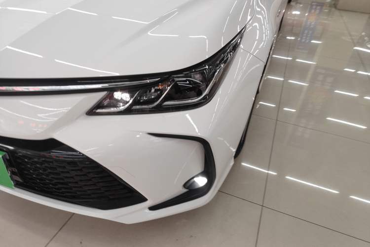 Used Toyota Corolla 2024 1.8L Smart Electric Hybrid Dual-Engine Elite Edition
