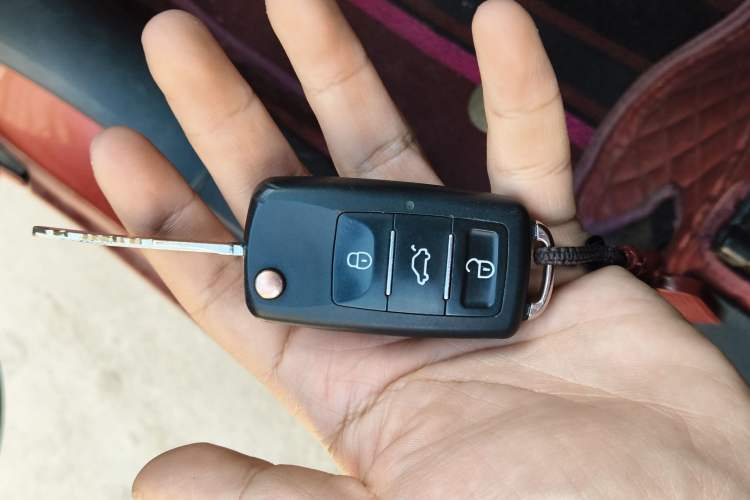 Used Suzuki Swift 2012 1.3L Manual Value Edition
