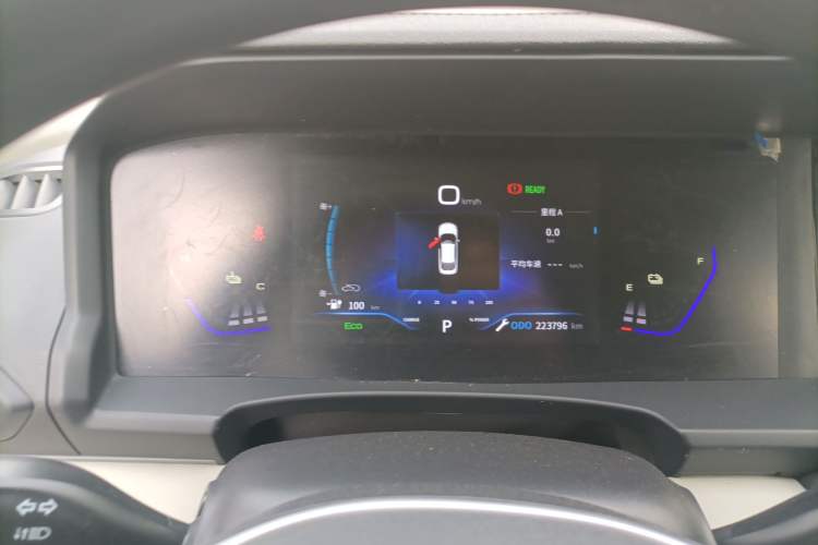 Used Dongfeng Aeolus E70 2023 500 Smart Version Lithium Iron Phosphate 48.6 kWh 110 kW