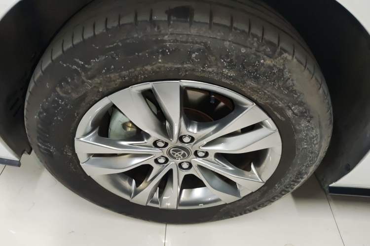 Used Toyota Sienna 2024 2.5L Hybrid Four-Wheel Drive Prestige Edition