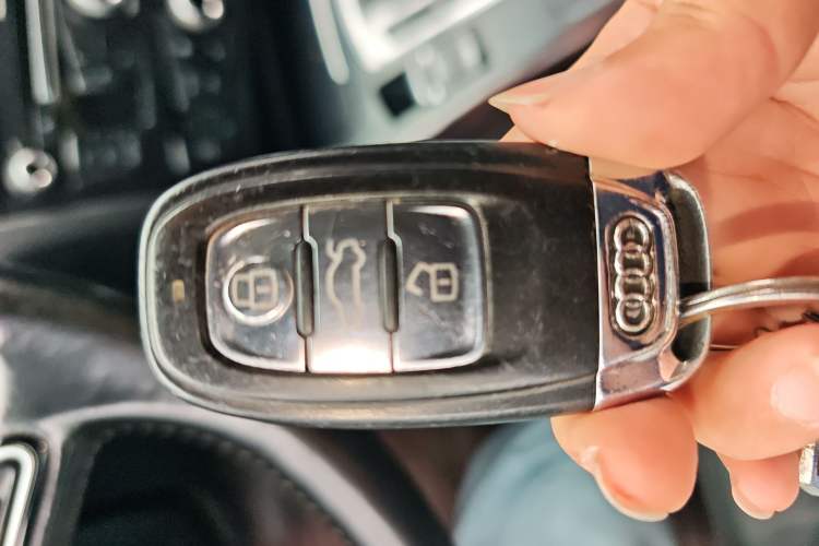 Used Audi A4L 2013 35 TFSI Automatic Comfort Model