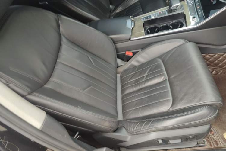 Used Audi A6L 2019 40 TFSI Luxury Prestige Edition
