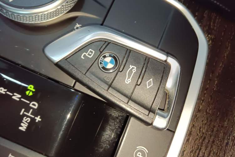 Used BMW 3 Series 2020 Restyled 325Li M Sport Package Interior 1