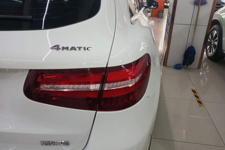 Used Mercedes-Benz GLC 2018 GLC 260 4MATIC Dynamic Edition Right Rear Taillight