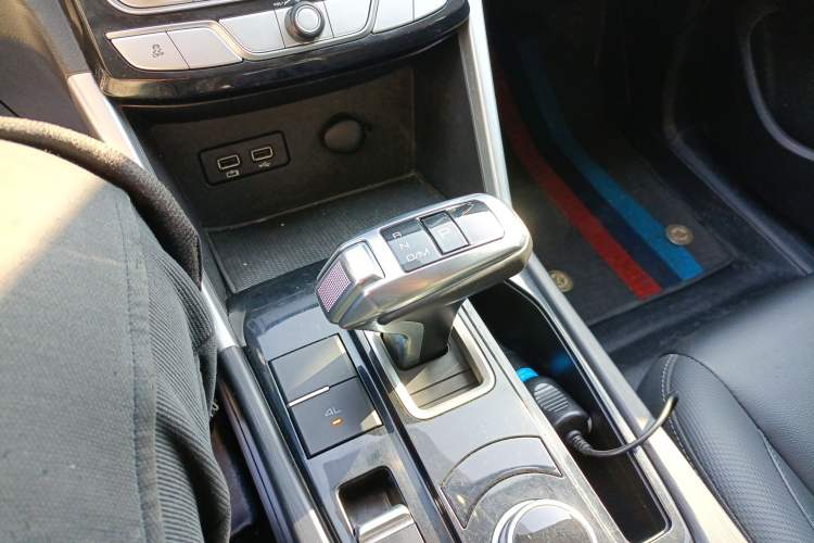 Used Great Wall Poer 2021 2.0T Commercial Version Automatic Diesel 4x4 Elite Long-Box GW4D20M