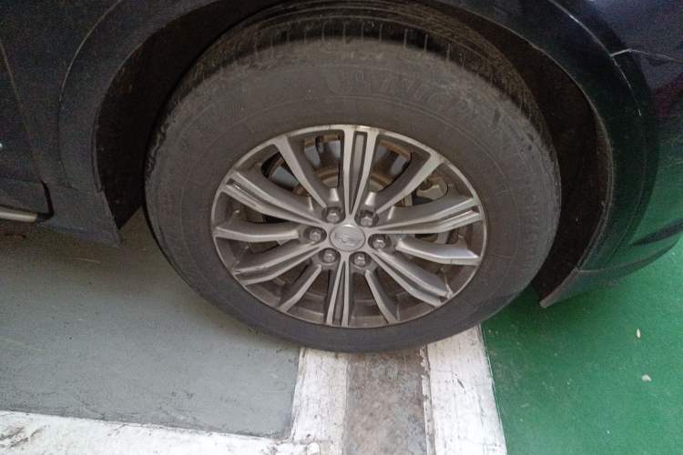 Used Cadillac XT5 2016 25T Luxury Model