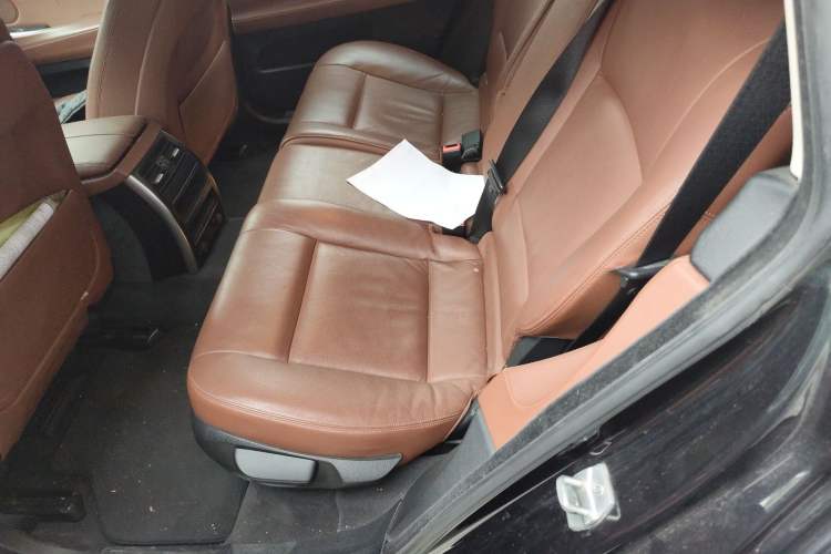 Used BMW 5 Series GT 2014 528i Leading Model Left Rear Seat