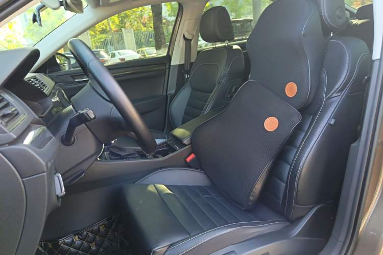 Used Skoda Superb 2016 TSI330 DSG Smart Drive Edition
