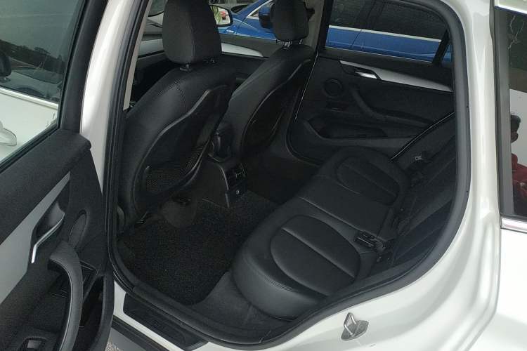 Used BMW X1 2018 sDrive20Li Leading Model