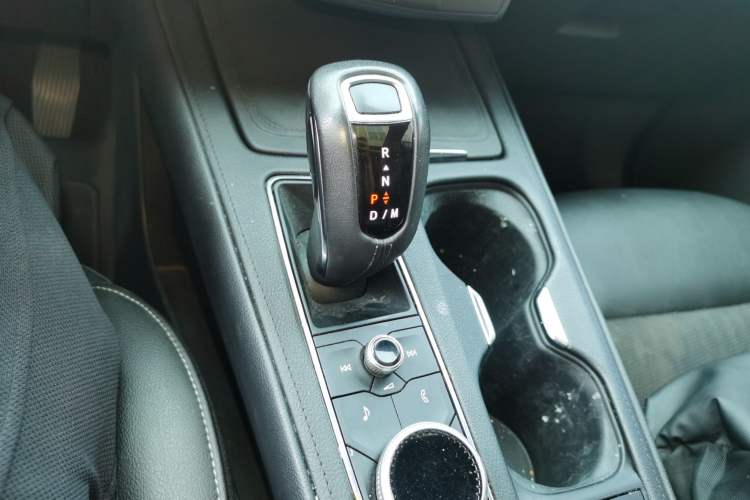 Used Cadillac XT4 2018 28T Two-Wheel Drive Tech Version