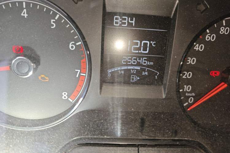 Used Volkswagen Polo 2016 1.4L Manual Fashion Model Odometer Close Up