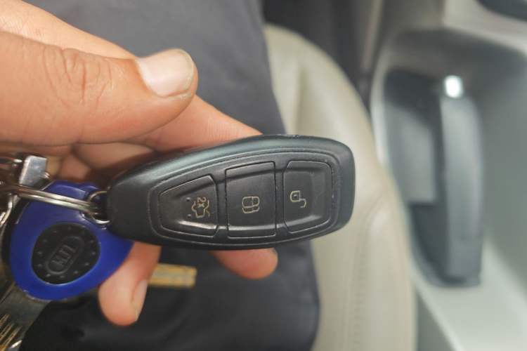 Used Ford Kuga 2015 2.0L GTDi Four-Wheel Drive Elite Model
