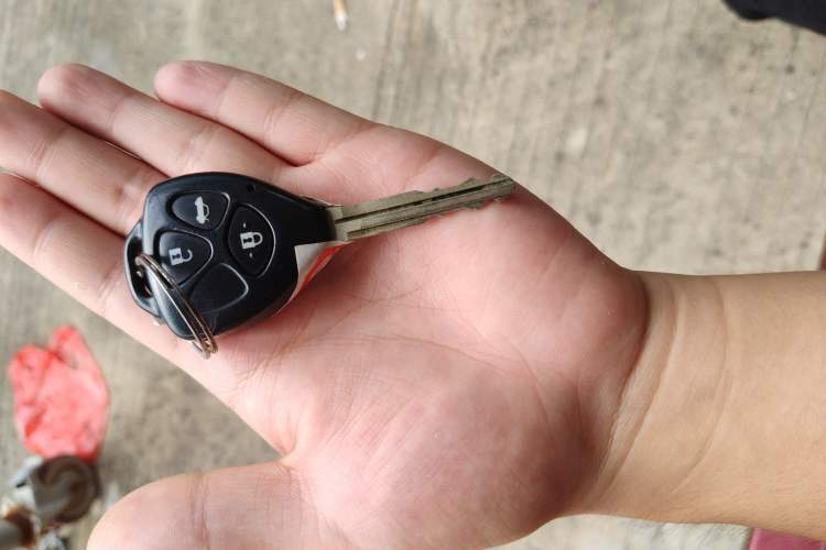 Used Toyota Reiz 2007 2.5S Leather Sunroof Version