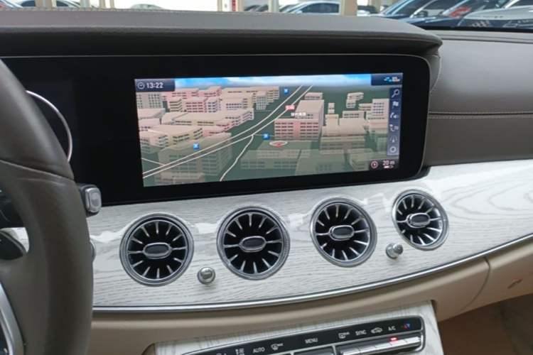 Used Mercedes-Benz E-Class 2019 Restyled E 300 L Luxury Edition
