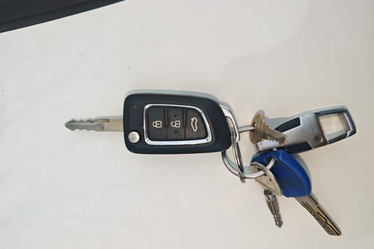 Used Dongfeng Aeolus A30 2014 1.5L Manual Sishang Model