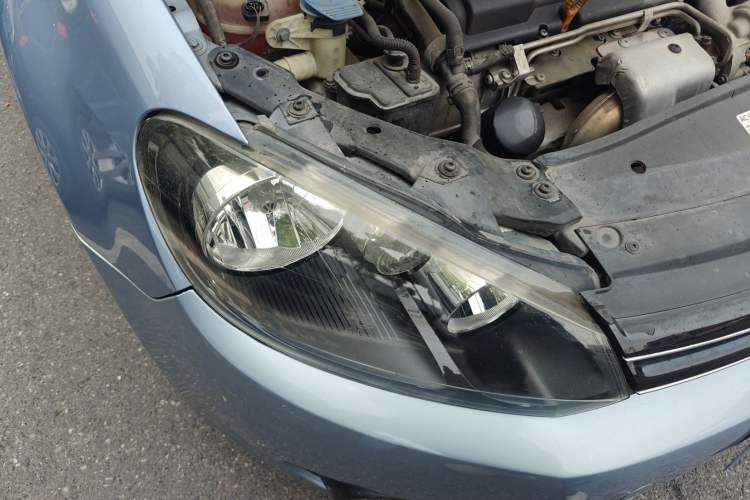 Used Volkswagen Golf 2012 1.4 TSI Automatic Comfort Edition Right Front Headlight