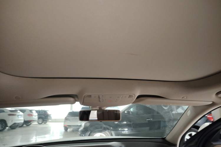 Used Mercedes-Benz E-Class 2017 E 200 L 4MATIC Headliner