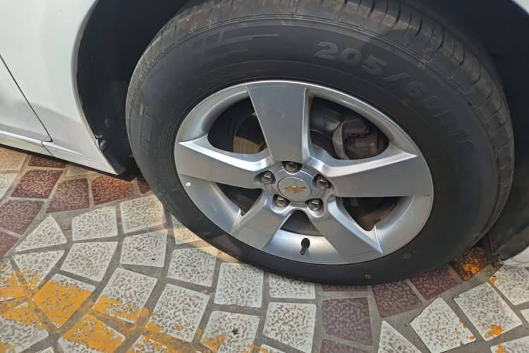 Used Chevrolet Cruze 2012 1.8L SE AT
