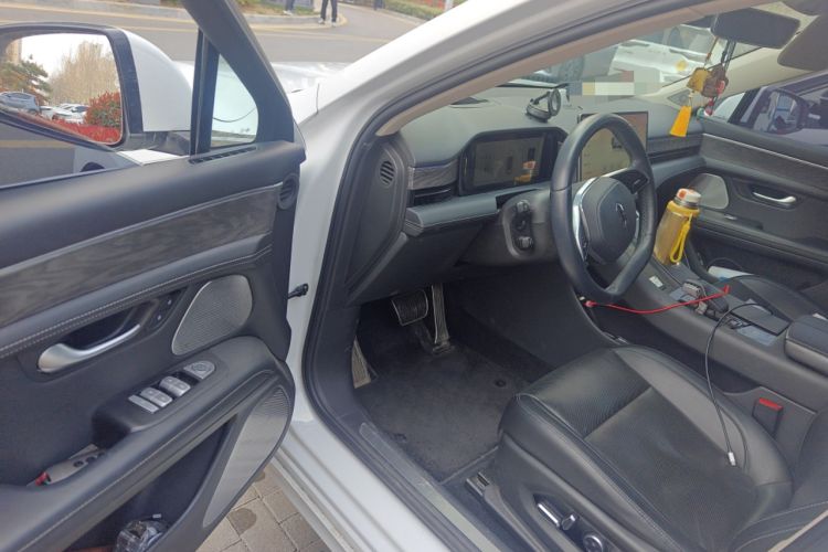 Used Hima AITO M5 2022 Extended-Range Four-Wheel Drive Ultimate Edition
