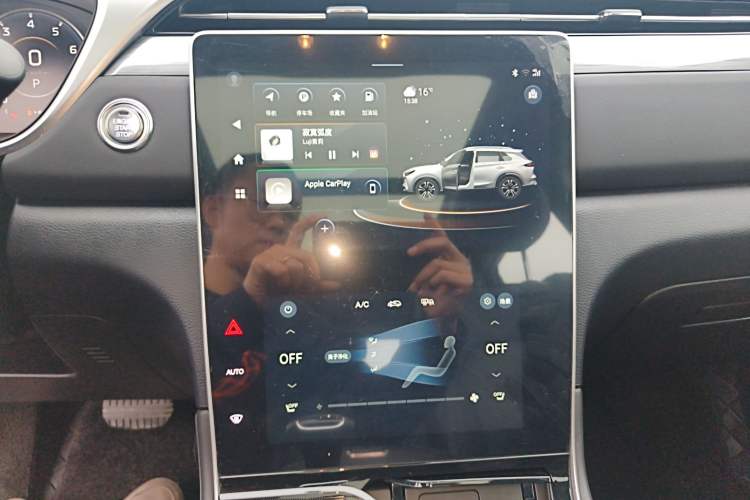 Used GAC Trumpchi GS4 PLUS 2023 390T Automatic Nebula Edition Audio And AC Panel