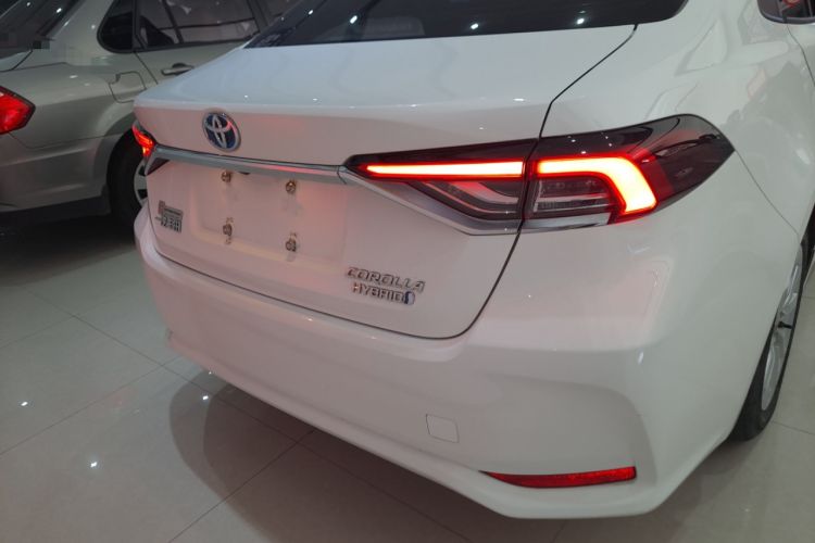 Used Toyota Corolla 2023 1.8L Smart Electric Hybrid Dual-Motor Elite Edition
