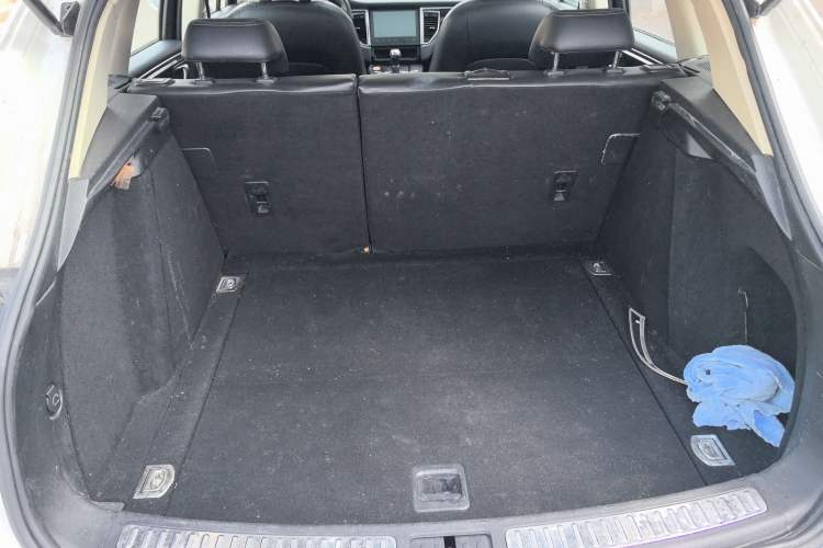 Used Zotye SR9 2017 2.0T Manual "Ultimate Light" Edition