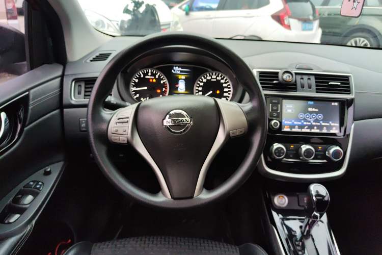 Used Nissan Tiida 2016 1.6L CVT Smart Drive Edition