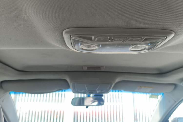 Used Geely Auto Emgrand 2016 Sedan 1.5L Manual Upward Edition