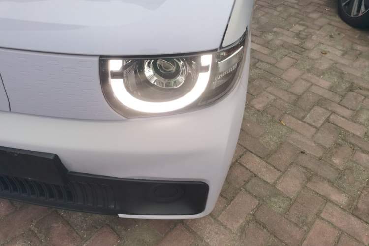 Used Chery QQ Ice Cream 2022 120km Conical Shape Lithium Iron Phosphate