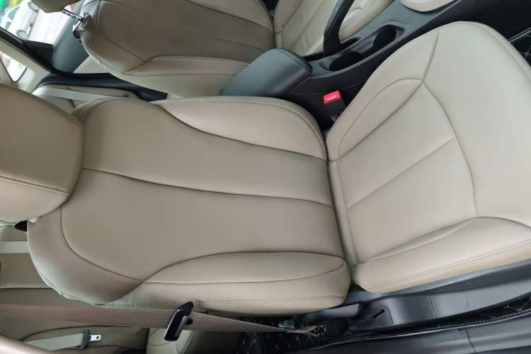 Used Buick GT 2019 15T Dual-Clutch Advanced Version China VI Standard
