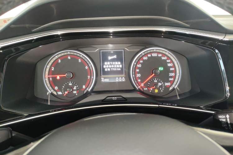 Used Volkswagen Tayron 2022 330TSI Two-Wheel Drive Luxury Smart Connectivity Version