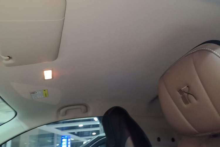 Used Roewe Clever 2022 311km QiQi BoBo Edition