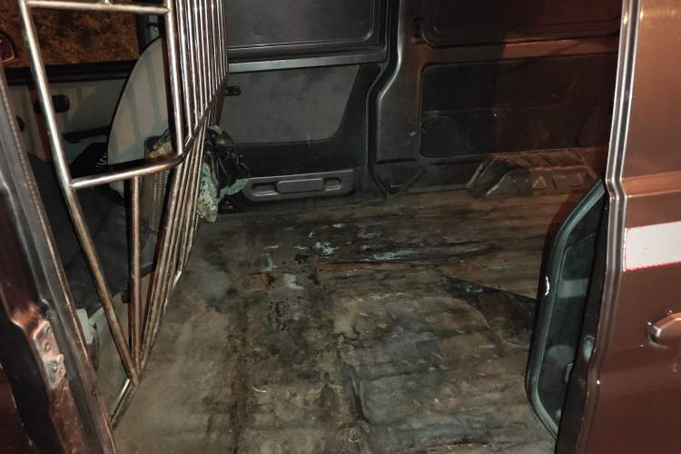 Used Jinbei Hiace X30 2016 1.3L Van Standard Edition DLCG12
