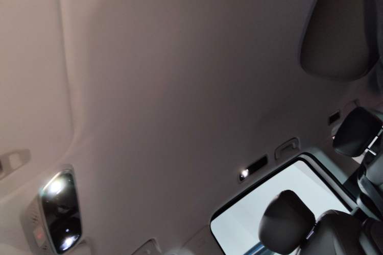 Used SAIC MAXUS Dajia 7 2024 Revised Version Super Hybrid Long-Range Edition Enjoyment Version
