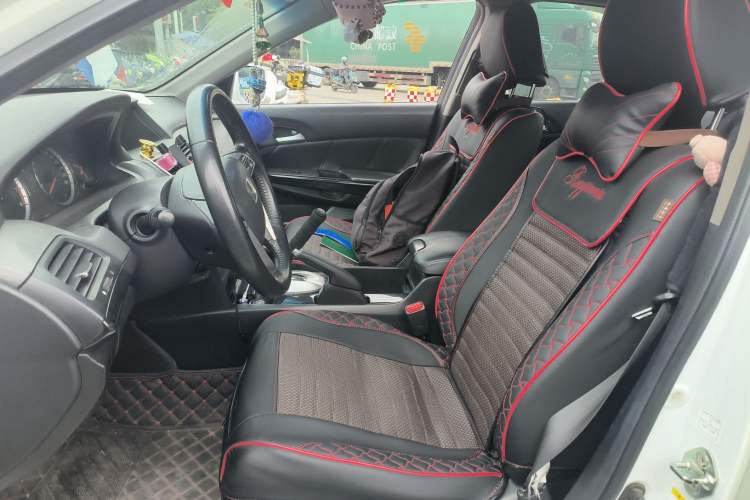 Used Honda Accord 2013 2.0L SE
