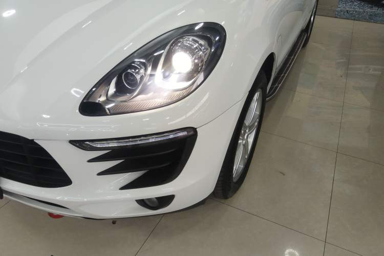 Used Porsche Macan 2017 Macan 2.0T