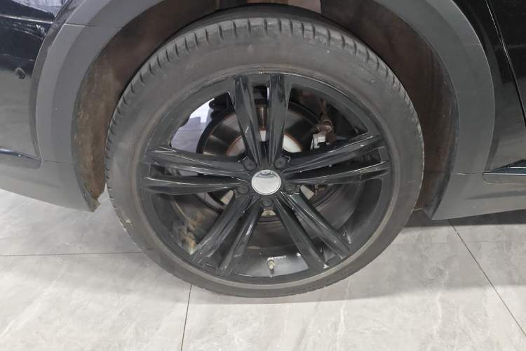 Used Volkswagen FAW-Volkswagen CC 2024 Estate Car 380TSI Hunter's Heart Edition Exterior 5