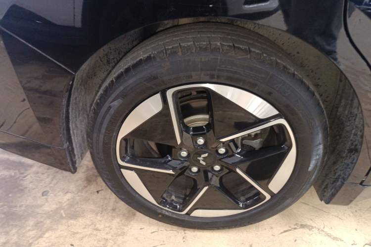 Used Wuling Xingguang 2024 Co-Creation Edition 150 Flagship Model
