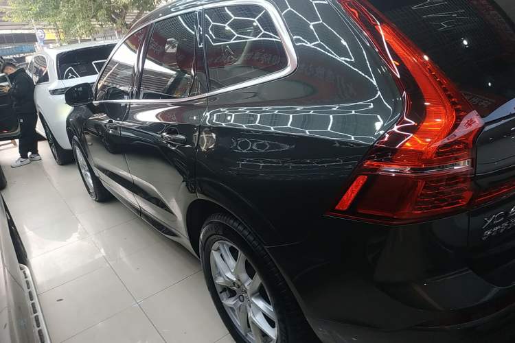 Used Volvo XC60 2018 T5 4x4 Zhiyi Edition