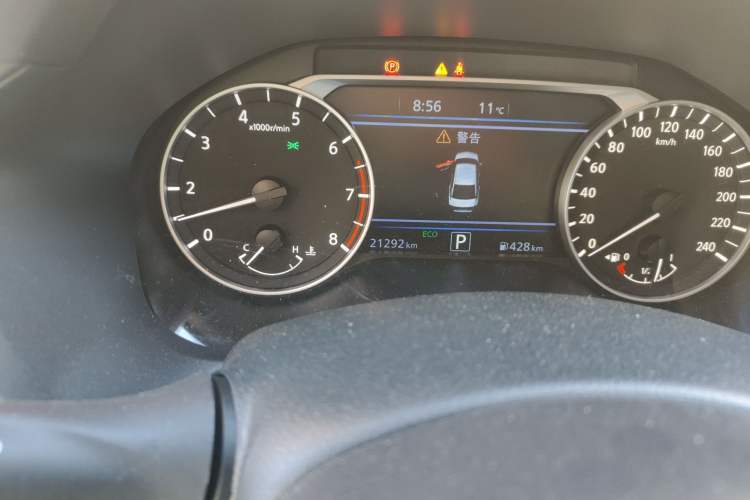 Used Nissan Teana 2022 2.0L XL-Upr Enjoyment Edition Odometer Close Up