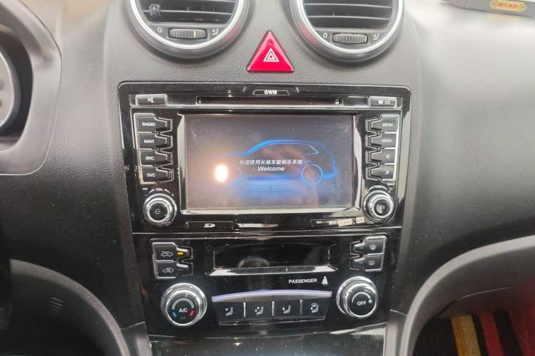 Used Haval H6 2016 Upgraded Model 1.5T Manual Two-Wheel Drive Urban Version