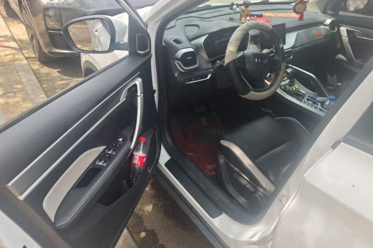 Used Geely Auto Coolray 2020 PRO 240T DCT Hunter
