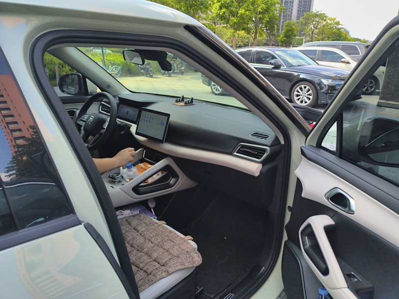 Used BYD Yuan UP 2024 401 km Active Version — 22