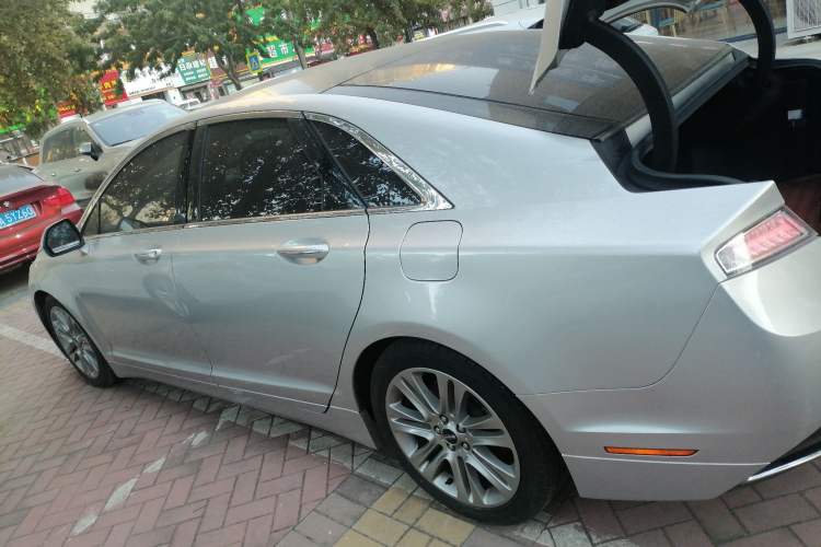 Used Lincoln MKZ 2014 2.0T Luxury Edition
